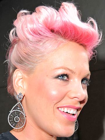 Pink tells Birmingham fans to 'kiss her ass' after she's slammed for cancelling show