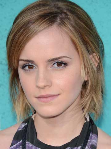 Emma Watson looks hot in the nude