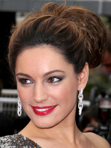 Celebrity trend: big fat buns