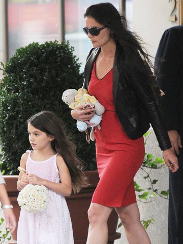 Katie Holmes and Suri Cruise | New York | Pictures | Photos | new | Celebrity News