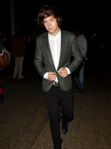 One Direction's Harry Styles buys new �3 million 'perfect party pad' in north London