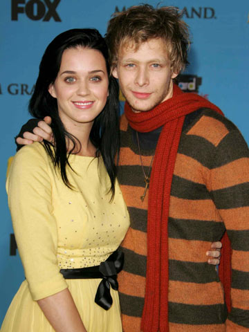 katy perry johnny lewis boyfriend ex shock dead found la dated 2006