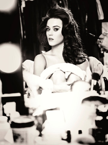 Katy Perry gets sexy Hollywood hair for new ghd campaign