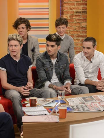 One Direction chat about Justin Bieber, dancing and new single Live While We're Young on Daybreak