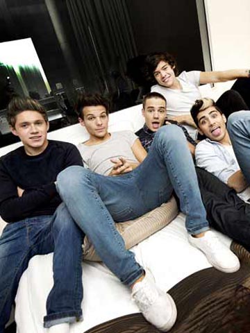 One Direction thank Twitter fans after new album Take Me Home reaches No 1 in 32 countries 