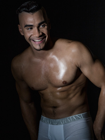 Hot Strictly and Team GB star Louis Smith strips off for sexy 2013 calendar 