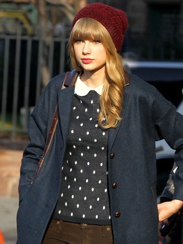 Taylor Swift goes dotty for One Direction's Harry Styles