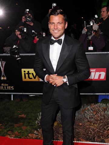 Mark Wright and Michelle Keegan bump into Mark's ex Lucy Mecklenburgh!