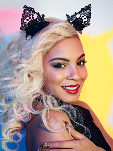 The X Factor's Jade Ellis rocks glam curls 