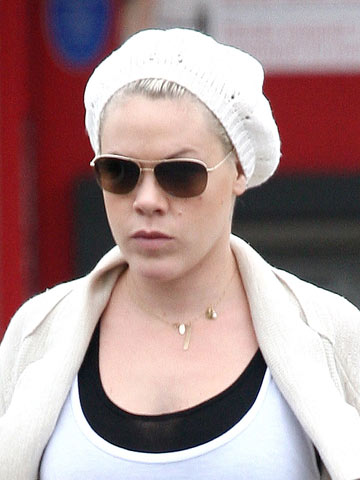 Celebrities with no make-up