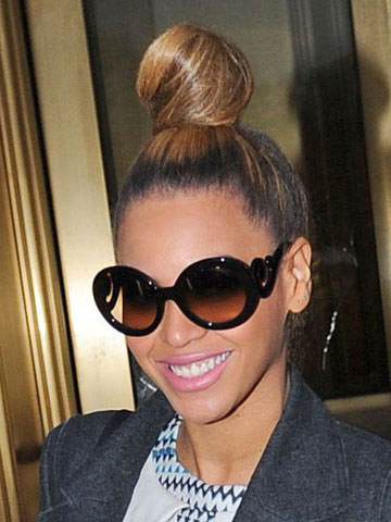 Beyonce Knowles' tour stomach bump sparks baby rumours