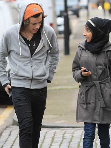 Harry Styles back recording in London with One Direction after Taylor Swift split