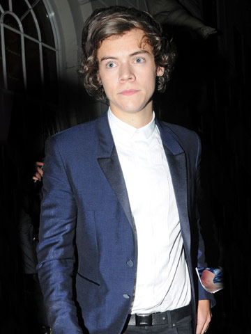 After partying with Caroline Flack, birthday boy Harry Styles says: I feel old