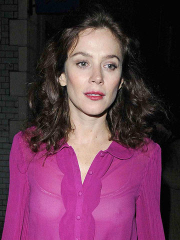 Anna Friel: Oops! I sent my dad naked porn pictures