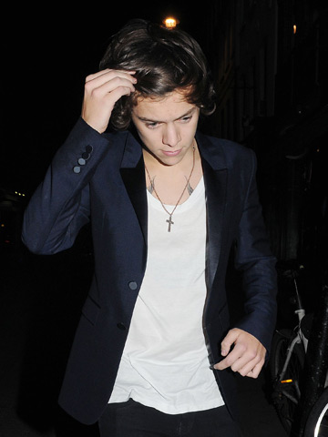 Harry Styles parties in London without One Direction the night before his 19th birthday 