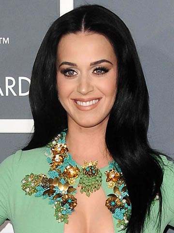Where's Rihanna? Katy Perry enjoys girls' night out with Kristen Stewart and Selena Gomez at Nickelodeon's Kids' Choice Awards