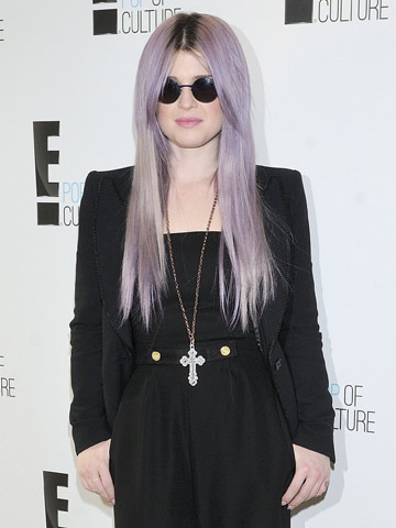 Star Trends: New celebrity fashion looks