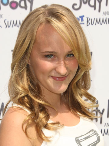 One Direction support act Camryn: I'd set a crazy friend up with Liam Payne and a shy one with Harry Styles 
