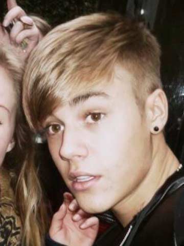 SHOCK! Justin Bieber attacked by man on stage in Dubai