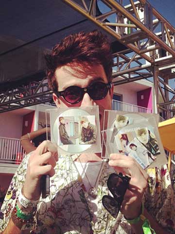 Watch out Harry Styles! Nick Grimshaw shows his love for Justin Bieber