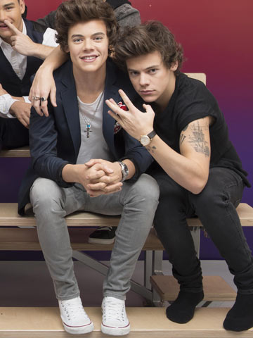 One Direction meet the hot new 1D waxworks at Madame Tussauds