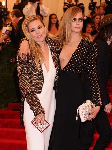 Is that Cara Delevingne's MILF? No it's Sienna Miller�