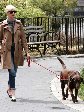 Anne Hathaway | Celebrity Spy | Pictures | Photos | New | Celebrity News