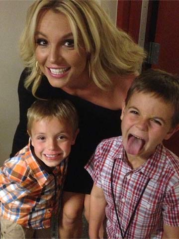 Pictures of celebrity mums and their star kids that will make you smile
