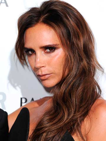 How to get Victoria Beckham's grunge glamour hairstyle