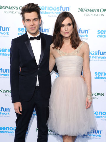 THRIFTY! Keira Knightley wears her wedding dress for 3rd time to charity event in London THRIFTY! Keira Knightley wears her wedding dress for 3rd time to charity event in London
