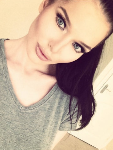 Helen Flanagan reveals hot new dark hair and rocks VERY sexy dress on underwear shopping trip Helen Flanagan reveals hot new dark hair and rocks VERY sexy dress on underwear shopping trip